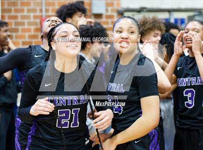 Thumbnail 3 in Omaha Central @ Millard North (NSAA District A-4 Final) photogallery.