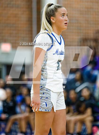 Thumbnail 2 in Omaha Central @ Millard North (NSAA District A-4 Final) photogallery.