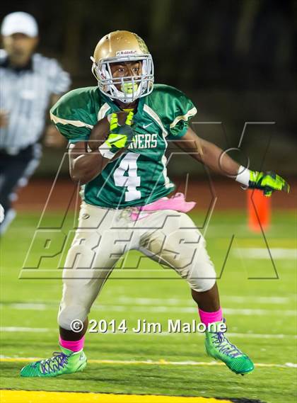 Thumbnail 2 in Washington @ Moreau Catholic photogallery.