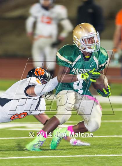 Thumbnail 1 in Washington @ Moreau Catholic photogallery.