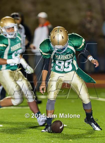 Thumbnail 3 in Washington @ Moreau Catholic photogallery.