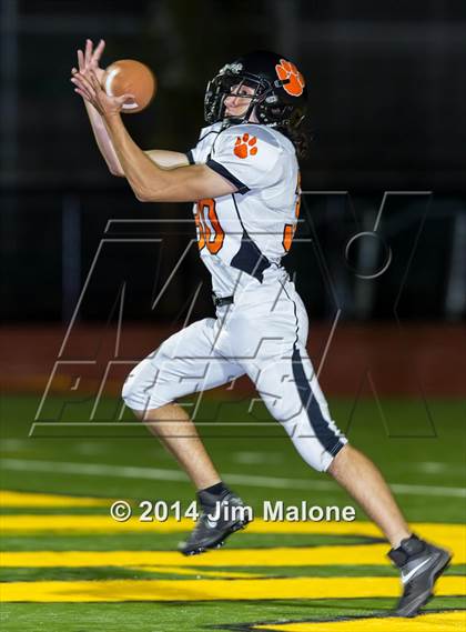 Thumbnail 1 in Washington @ Moreau Catholic photogallery.