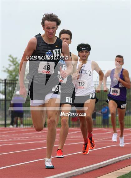 Thumbnail 2 in UIL 5A Track Region III Final photogallery.