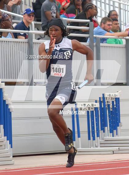 Thumbnail 3 in UIL 5A Track Region III Final photogallery.