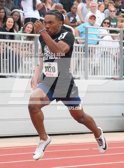 Thumbnail 2 in UIL 5A Track Region III Final photogallery.