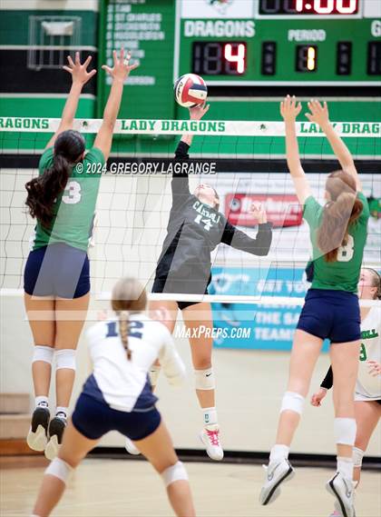 Thumbnail 2 in V.R. Eaton vs Southlake Carroll photogallery.