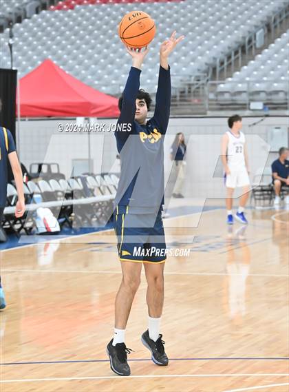Thumbnail 1 in Phoenix Country Day vs. Queen Creek (Section 7) photogallery.