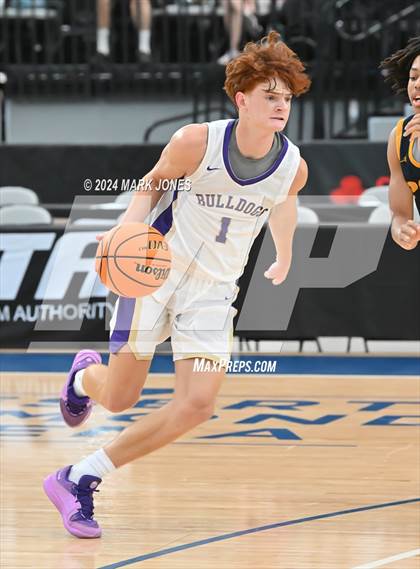 Thumbnail 2 in Phoenix Country Day vs. Queen Creek (Section 7) photogallery.