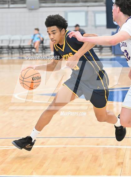 Thumbnail 3 in Phoenix Country Day vs. Queen Creek (Section 7) photogallery.