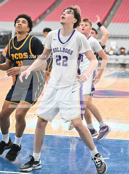 Thumbnail 1 in Phoenix Country Day vs. Queen Creek (Section 7) photogallery.
