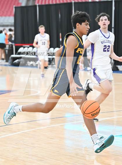 Thumbnail 1 in Phoenix Country Day vs. Queen Creek (Section 7) photogallery.