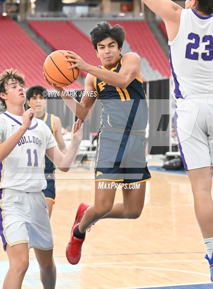 Thumbnail 3 in Phoenix Country Day vs. Queen Creek (Section 7) photogallery.