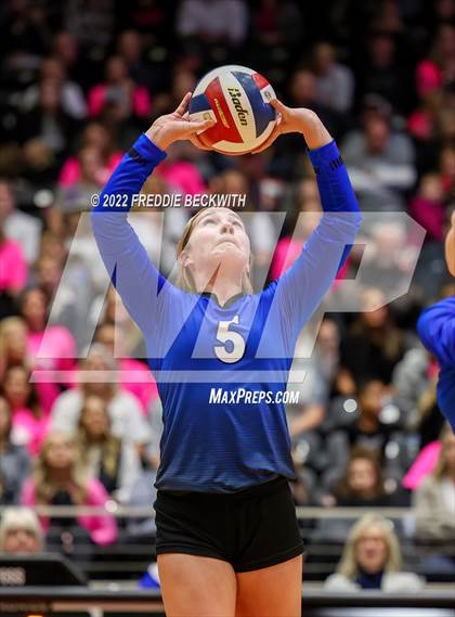 Thumbnail 2 in Lindsay vs. Windthorst (UIL 2A Final) photogallery.