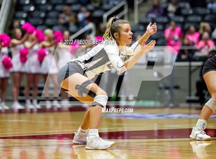 Thumbnail 1 in Lindsay vs. Windthorst (UIL 2A Final) photogallery.