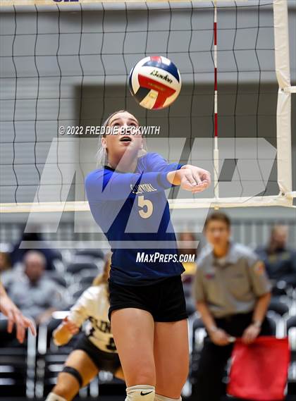 Thumbnail 2 in Lindsay vs. Windthorst (UIL 2A Final) photogallery.