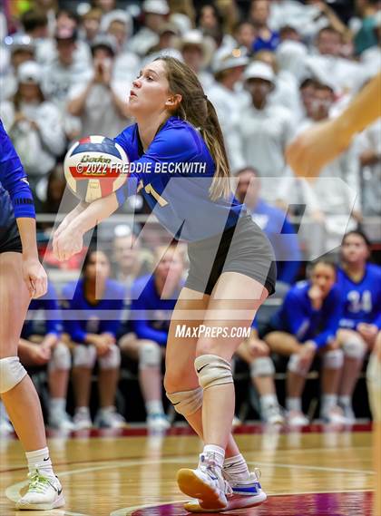 Thumbnail 1 in Lindsay vs. Windthorst (UIL 2A Final) photogallery.