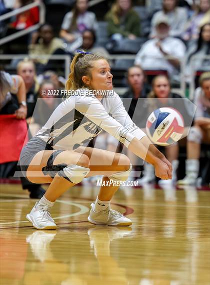 Thumbnail 1 in Lindsay vs. Windthorst (UIL 2A Final) photogallery.