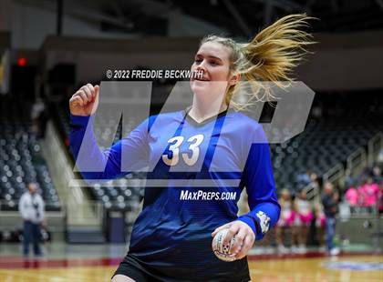 Thumbnail 3 in Lindsay vs. Windthorst (UIL 2A Final) photogallery.