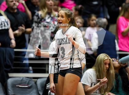 Thumbnail 2 in Lindsay vs. Windthorst (UIL 2A Final) photogallery.