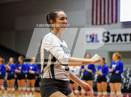 Thumbnail 3 in Lindsay vs. Windthorst (UIL 2A Final) photogallery.