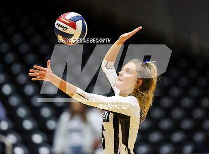 Thumbnail 3 in Lindsay vs. Windthorst (UIL 2A Final) photogallery.