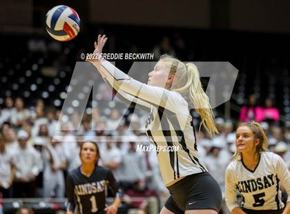 Thumbnail 2 in Lindsay vs. Windthorst (UIL 2A Final) photogallery.
