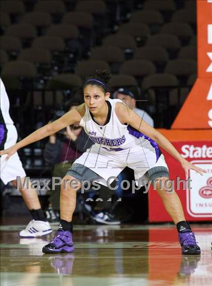 Thumbnail 2 in Knippa vs. Whitharral (UIL 1A Semifinal) photogallery.