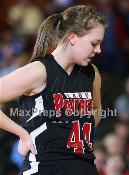 Thumbnail 2 in Knippa vs. Whitharral (UIL 1A Semifinal) photogallery.