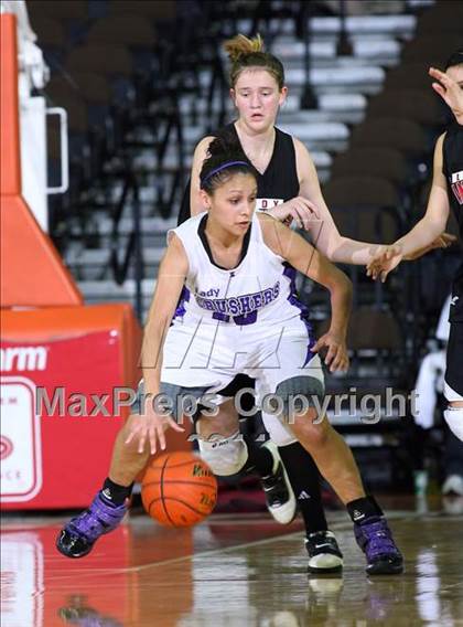 Thumbnail 2 in Knippa vs. Whitharral (UIL 1A Semifinal) photogallery.