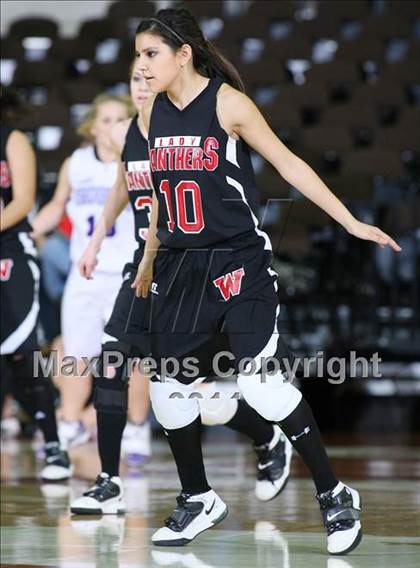 Thumbnail 3 in Knippa vs. Whitharral (UIL 1A Semifinal) photogallery.
