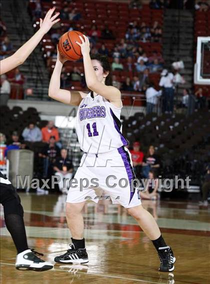 Thumbnail 3 in Knippa vs. Whitharral (UIL 1A Semifinal) photogallery.