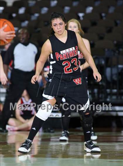 Thumbnail 2 in Knippa vs. Whitharral (UIL 1A Semifinal) photogallery.