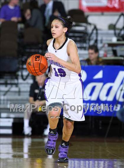 Thumbnail 3 in Knippa vs. Whitharral (UIL 1A Semifinal) photogallery.