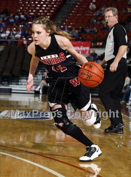 Thumbnail 2 in Knippa vs. Whitharral (UIL 1A Semifinal) photogallery.