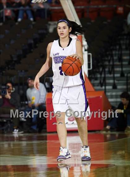 Thumbnail 1 in Knippa vs. Whitharral (UIL 1A Semifinal) photogallery.