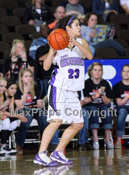 Thumbnail 1 in Knippa vs. Whitharral (UIL 1A Semifinal) photogallery.