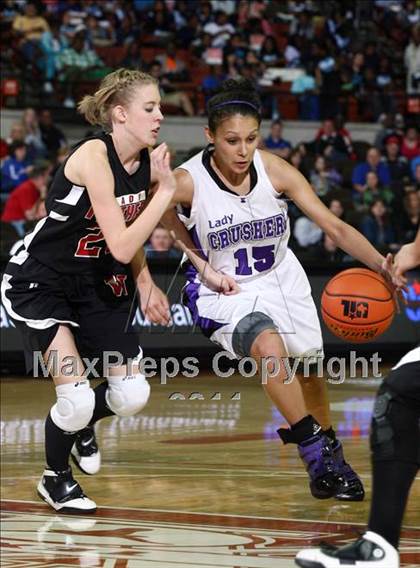 Thumbnail 2 in Knippa vs. Whitharral (UIL 1A Semifinal) photogallery.