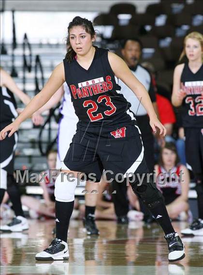 Thumbnail 3 in Knippa vs. Whitharral (UIL 1A Semifinal) photogallery.