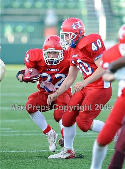 Thumbnail 2 in Cheektowaga vs. Hornell (NYSPHSAA Class B Quarterfinal) photogallery.