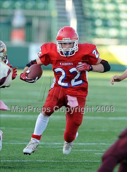 Thumbnail 1 in Cheektowaga vs. Hornell (NYSPHSAA Class B Quarterfinal) photogallery.