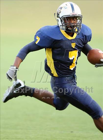 Thumbnail 3 in Connally @ Stony Point photogallery.