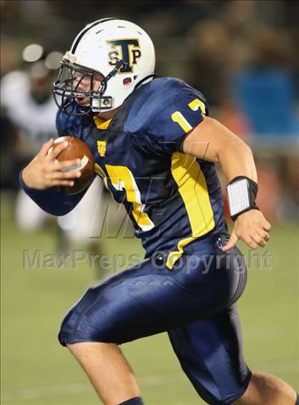 Thumbnail 1 in Connally @ Stony Point photogallery.