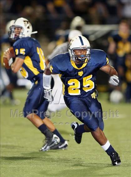 Thumbnail 1 in Connally @ Stony Point photogallery.