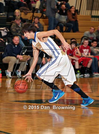 Thumbnail 2 in Washburn vs Hancock County (TSSAA D2A Quarterfinals) photogallery.