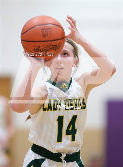 Thumbnail 1 in Portsmouth West vs North Adams (OHSAA D3 Regional Semifinal) photogallery.