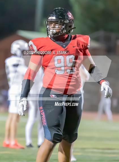 Thumbnail 2 in Eaglecrest vs. Legacy (CHSAA 5A Round 1) photogallery.