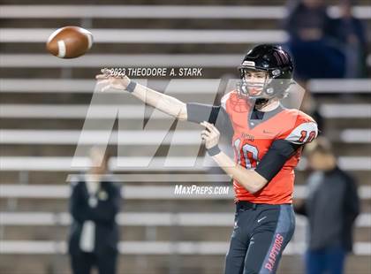 Thumbnail 2 in Eaglecrest vs. Legacy (CHSAA 5A Round 1) photogallery.