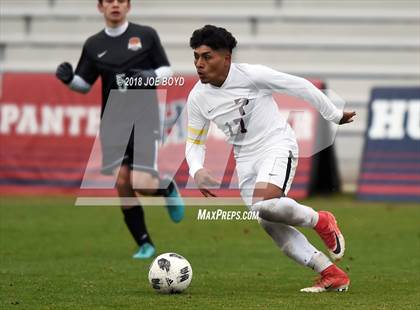 Thumbnail 2 in Pebblebrook vs. Grissom photogallery.