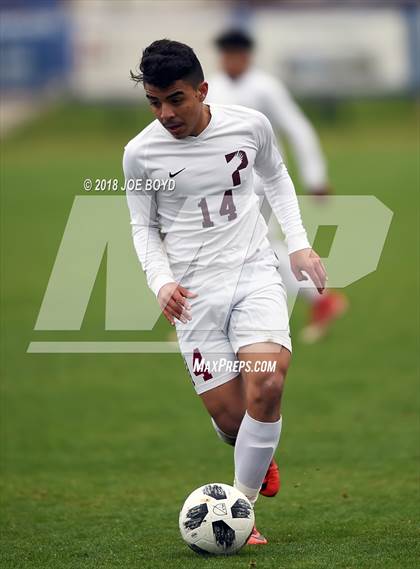 Thumbnail 3 in Pebblebrook vs. Grissom photogallery.