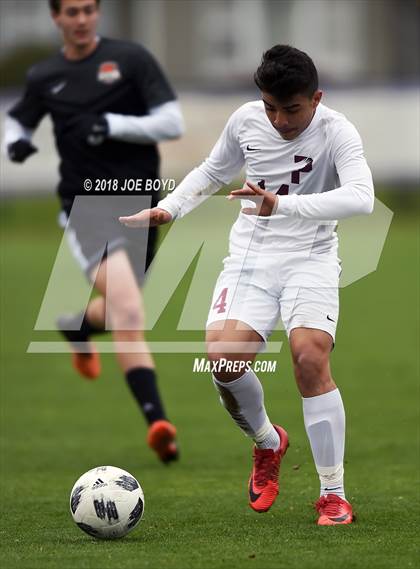 Thumbnail 3 in Pebblebrook vs. Grissom photogallery.